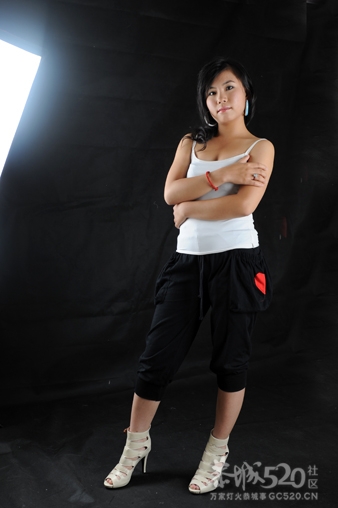 不知道你们认不认得到呀、小鸡动一会825 / 作者:ゞ↘oElla / 帖子ID:13879