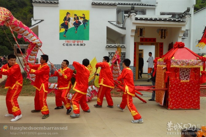 无聊，放两张我们和平街龙队的照片来看看。过年跳的找不到了152 / 作者:ゞ↘oElla / 帖子ID:13946