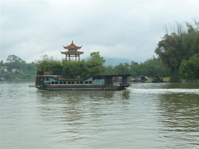 相约去到山顶看那很美很美的风景.....764 / 作者:小丹丹 / 帖子ID:14144