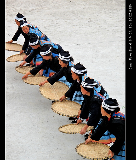 神秘的白裤瑶952 / 作者:豆子鬼 / 帖子ID:15193