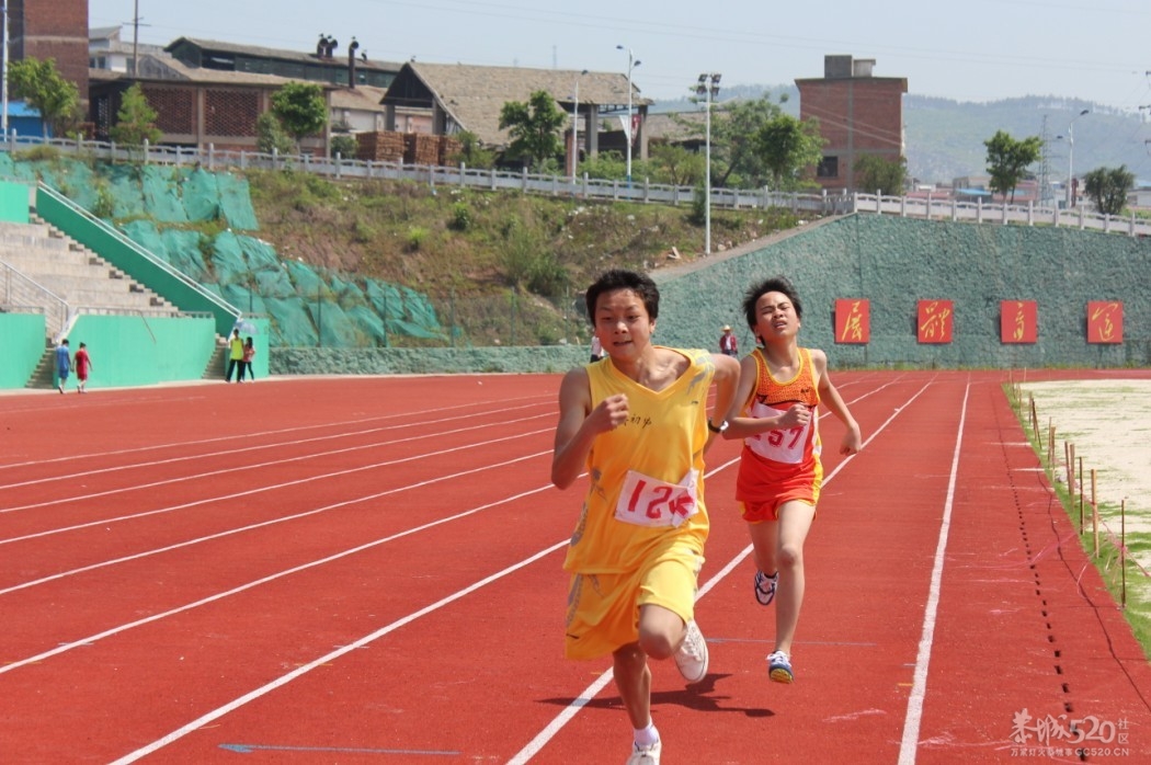 恭城瑶族自治县第十九届中小学生田径运动会405 / 作者:小紫 / 帖子ID:15405