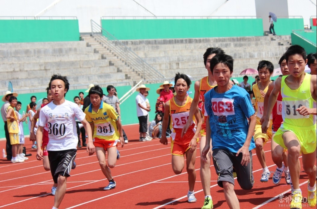 恭城瑶族自治县第十九届中小学生田径运动会632 / 作者:小紫 / 帖子ID:15405