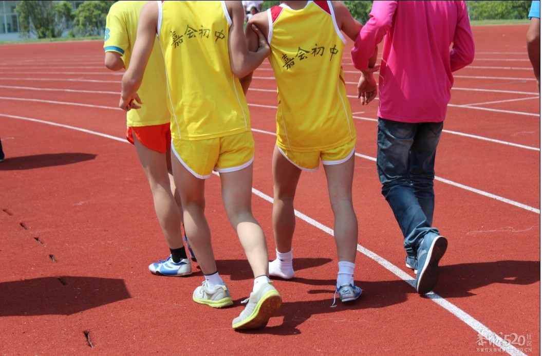 恭城瑶族自治县第十九届中小学生田径运动会60 / 作者:小紫 / 帖子ID:15405