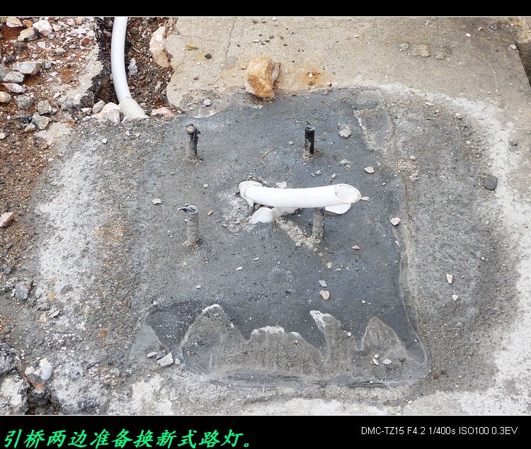 燕岩大桥今天开始铺人行道、通车指日可待。189 / 作者:平安大叔 / 帖子ID:17848
