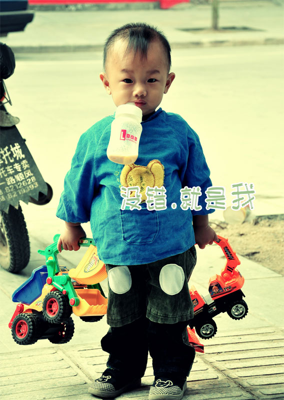 又到六一了  回忆一下以前拍的儿童照片152 / 作者:名堂 / 帖子ID:19042