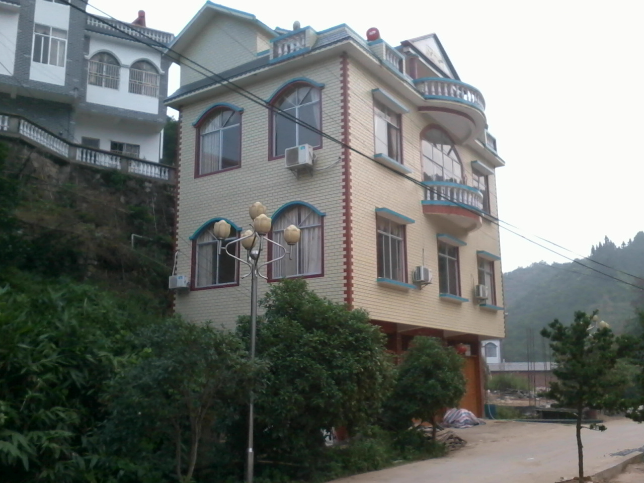 今日恭城黄竹岗新村847 / 作者:大叔快乐 / 帖子ID:20181