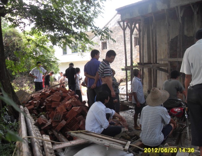 貌似我们那的卫生所改造就这样子卵掉了276 / 作者:欧阳 / 帖子ID:57777