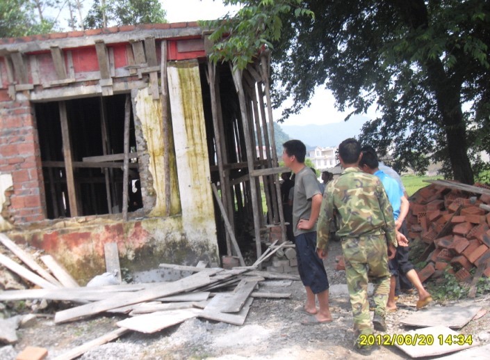 貌似我们那的卫生所改造就这样子卵掉了486 / 作者:欧阳 / 帖子ID:57777