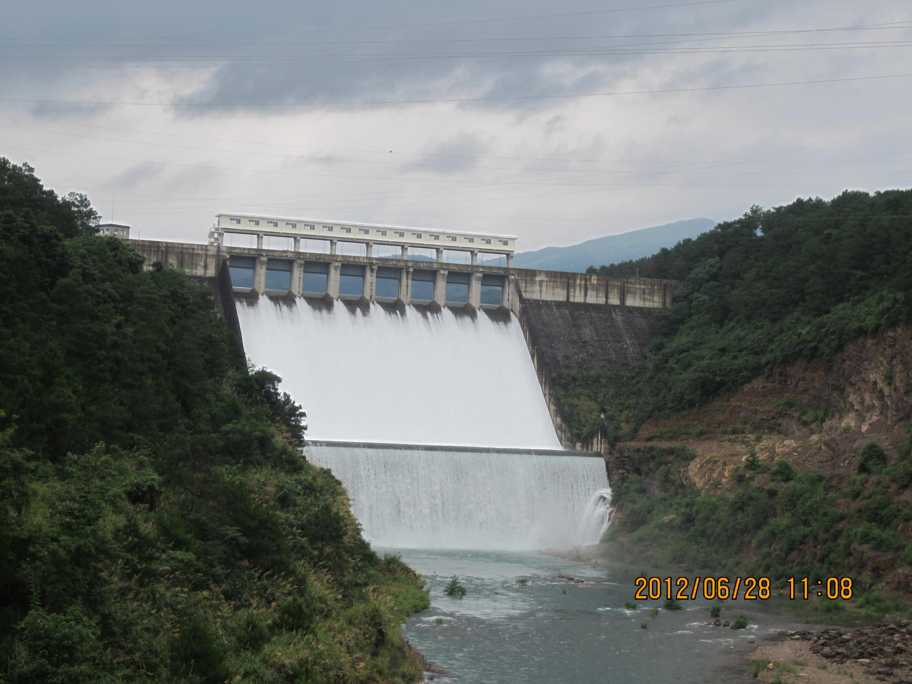 峻山水库涨大水啦！！891 / 作者:滴雨会成江 / 帖子ID:21221