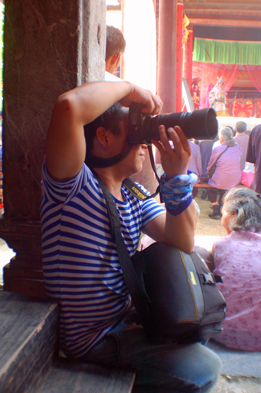 恭城关公庙会现场【组图】479 / 作者:520摄影记者 / 帖子ID:21280