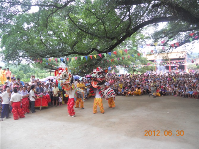 莲花老舞台关公节有吃有喝有看793 / 作者:麒麟玉 / 帖子ID:21398