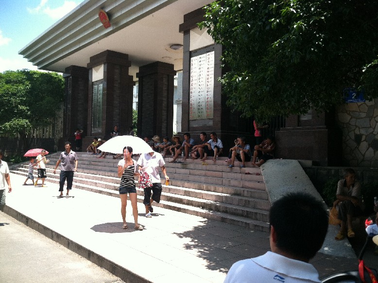 恭城又暴乱了？现场照片情况更新！！498 / 作者:徘徊女 / 帖子ID:21584