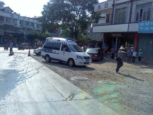 恭城又暴乱了？现场照片情况更新！！279 / 作者:徘徊女 / 帖子ID:21584