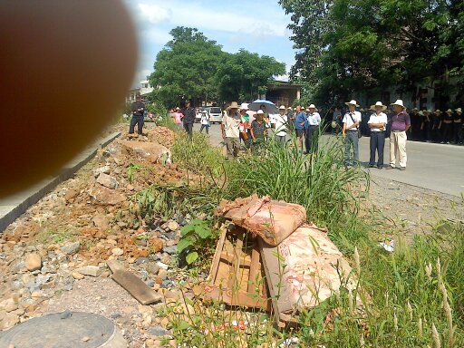 恭城又暴乱了？现场照片情况更新！！310 / 作者:徘徊女 / 帖子ID:21584