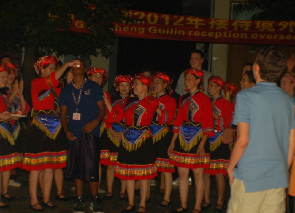 恭城探索涉外旅游取得重大突破170 / 作者:星想事成 / 帖子ID:24171