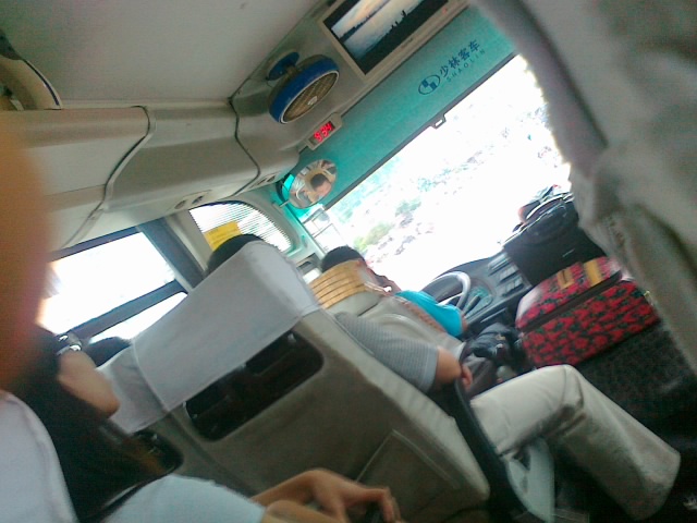 在车上看到危险的一幕。。500 / 作者:珍惜 / 帖子ID:24507