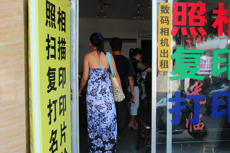走在 爱情坟墓 的路上！！561 / 作者:你是我的女人 / 帖子ID:35733