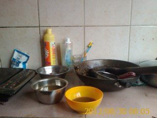 在深圳出租房打油茶的岁月里9 / 作者:明天 / 帖子ID:38006