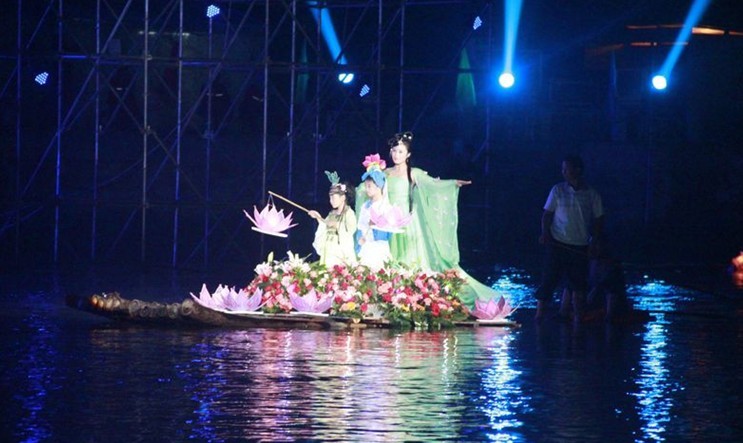 河灯节671 / 作者:天冰/tp / 帖子ID:38088