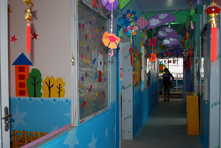 热烈祝贺“小博士民族幼儿园”新教学楼开业77 / 作者:柚子壳※ / 帖子ID:38285