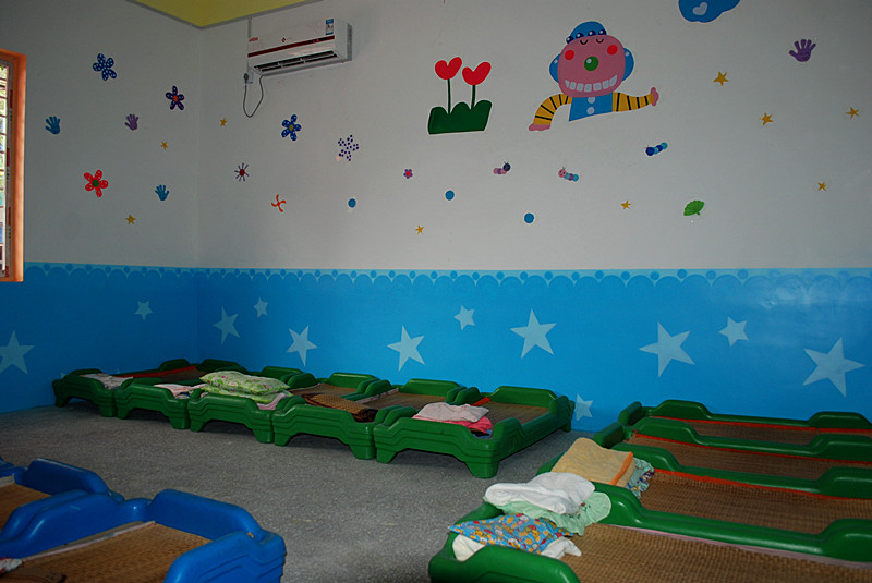 热烈祝贺“小博士民族幼儿园”新教学楼开业815 / 作者:柚子壳※ / 帖子ID:38285