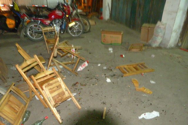 加会宵夜摊刀拼后现场700 / 作者:咖啡羊 / 帖子ID:48478