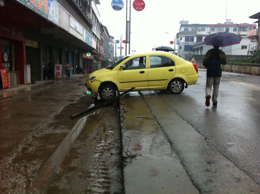 兄弟，拐弯不要太急，看清路况再转呀138 / 作者:恭城人 / 帖子ID:54776