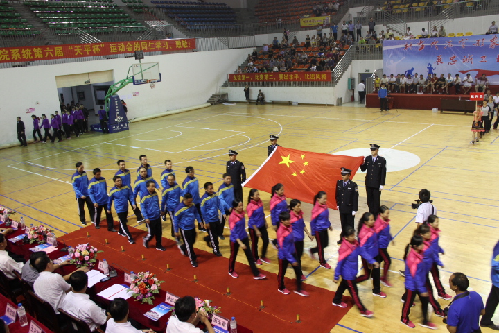 桂林市法院系统第六届“天平杯”运动会在我县举行939 / 作者:肥仔哥 / 帖子ID:56807