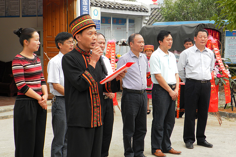 红岩景区“公司化”运作模式取得开门红702 / 作者:柚子壳※ / 帖子ID:57217