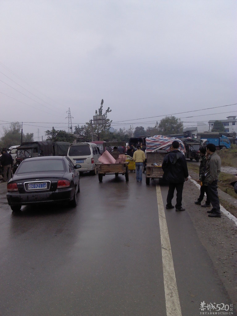 加会至秧家路段大塞车188 / 作者:半指温柔沙 / 帖子ID:58530