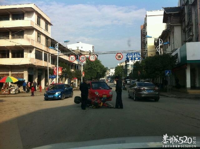 燕岩桥头摩的PK摩托840 / 作者:是非黑人 / 帖子ID:58817