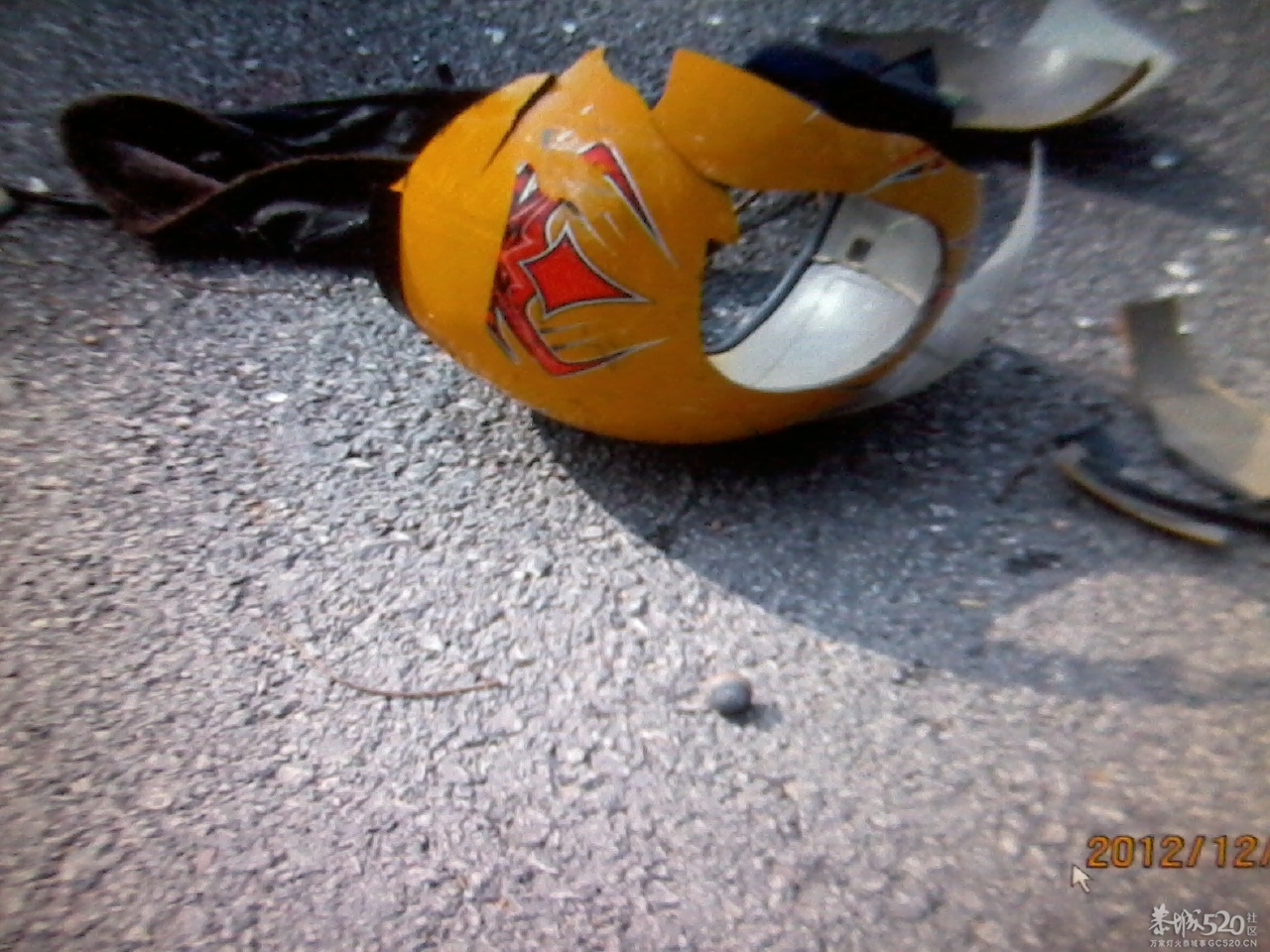 这样的车祸真冤,有图求真相529 / 作者:山高人为峰 / 帖子ID:59418