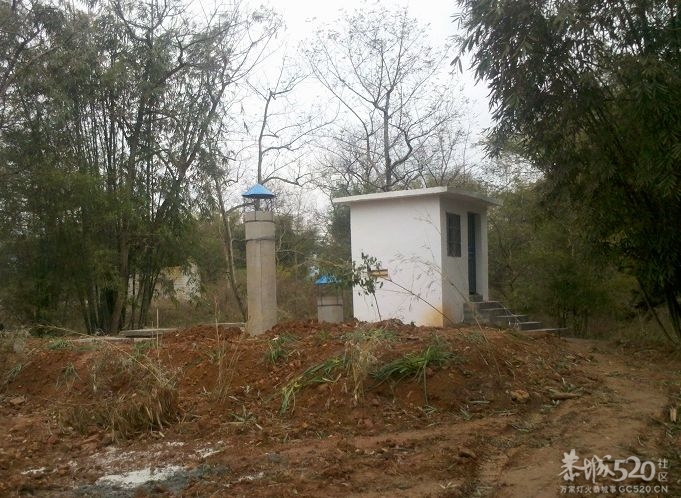 在沼气已经相当普及的我县农村，建污水处理处理池和建垃圾集中池，你认为哪个更急需？563 / 作者:好山好水 / 帖子ID:59819