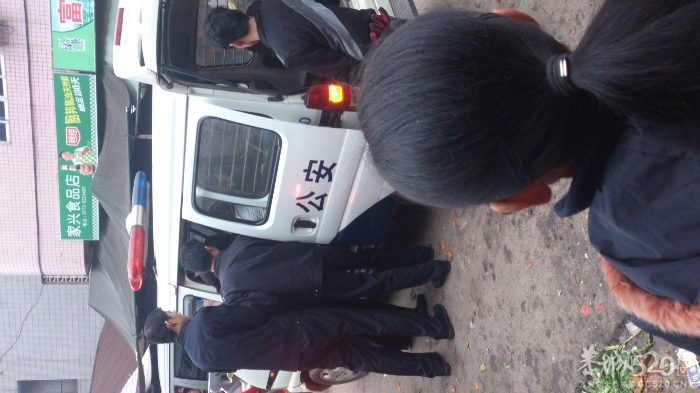 城管在此，谁敢放肆！不解释，直接上PP898 / 作者:１.∞生╮ / 帖子ID:60161