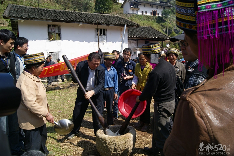 2013年三江石口花炮节591 / 作者:孟筒瑶 / 帖子ID:63210