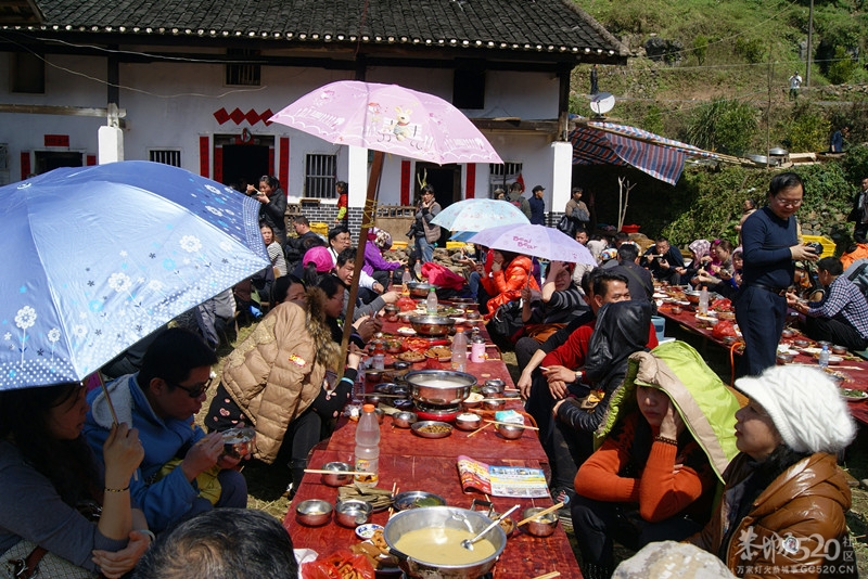 2013年三江石口花炮节51 / 作者:孟筒瑶 / 帖子ID:63210