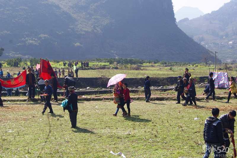 2013年三江石口花炮节961 / 作者:孟筒瑶 / 帖子ID:63210
