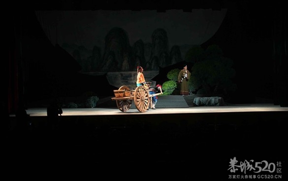 《一品油茶七品官》金奖舞台剧【组图】505 / 作者:小紫 / 帖子ID:63330