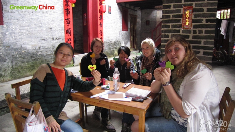 外教学习剪纸（有图）799 / 作者:allBS / 帖子ID:63701