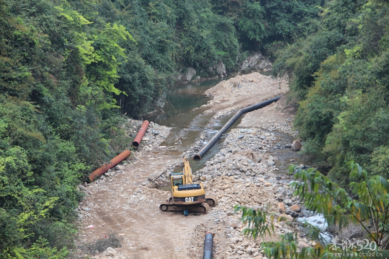 我县县城供水备用水源工程如火如荼进行中154 / 作者:风油精 / 帖子ID:64522