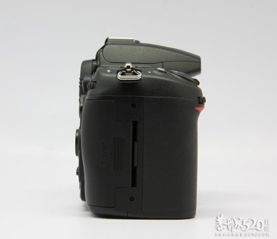 尼康D7000转让731 / 作者:新乐文化传媒 / 帖子ID:64856