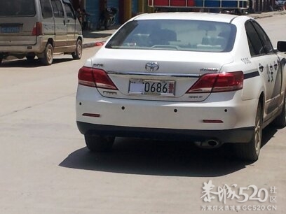 在恭城偶遇--最牛的警车670 / 作者:海子GG / 帖子ID:66902