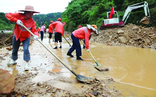 恭城灾后生产自救工作很“给力”262 / 作者:茶城路人 / 帖子ID:68172