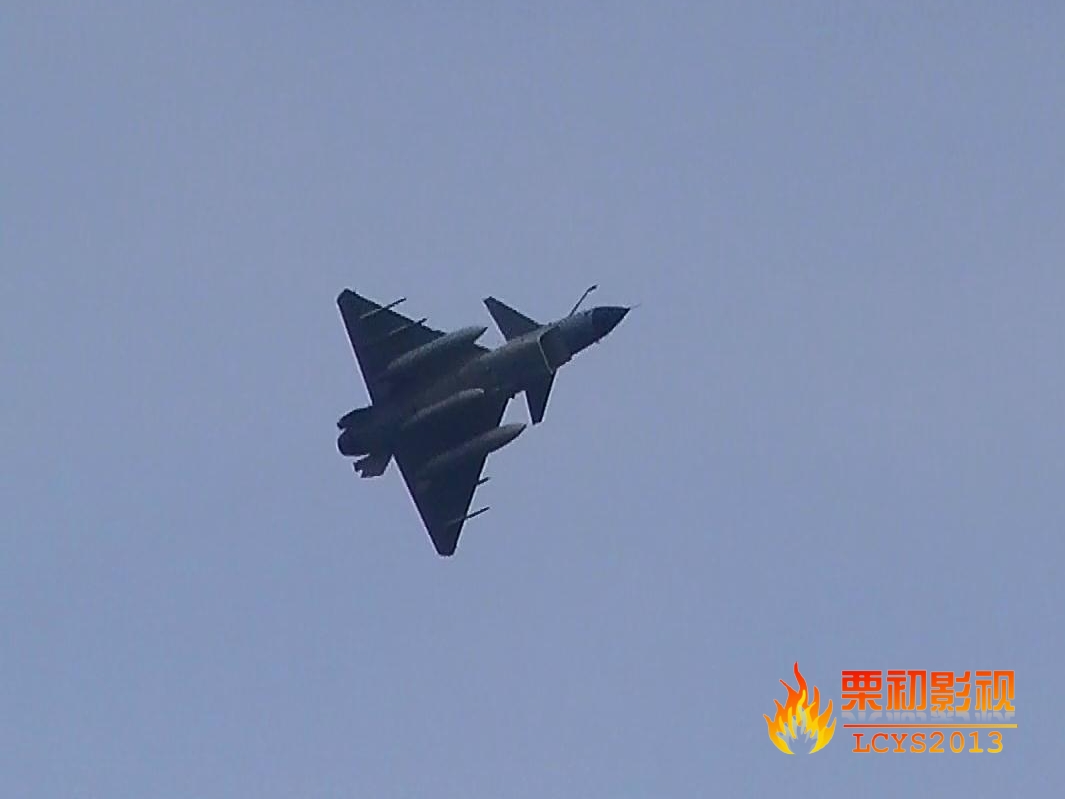 【视频】栗木惊现歼十战斗机低空飞行训练835 / 作者:憂鬱蠍子 / 帖子ID:87594