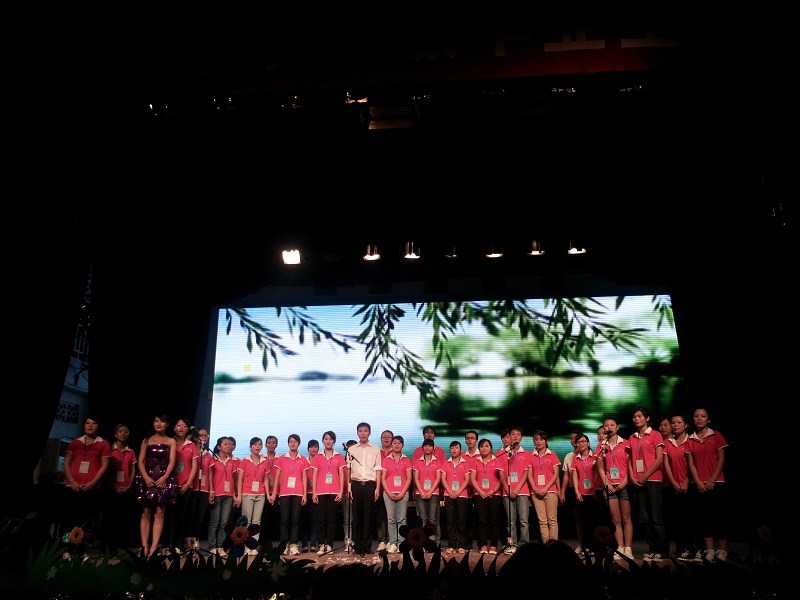 得不到看关公节，我就看晚会，啊呜呜456 / 作者:Them / 帖子ID:87596