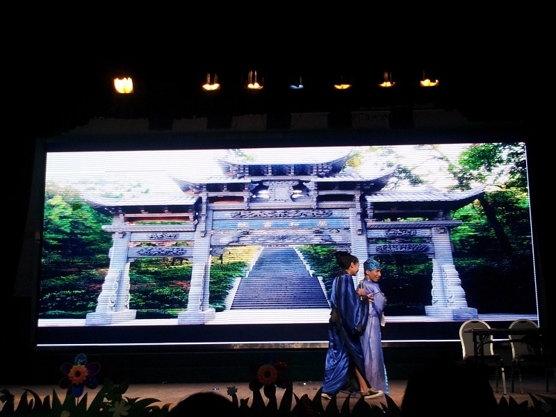 得不到看关公节，我就看晚会，啊呜呜308 / 作者:Them / 帖子ID:87596