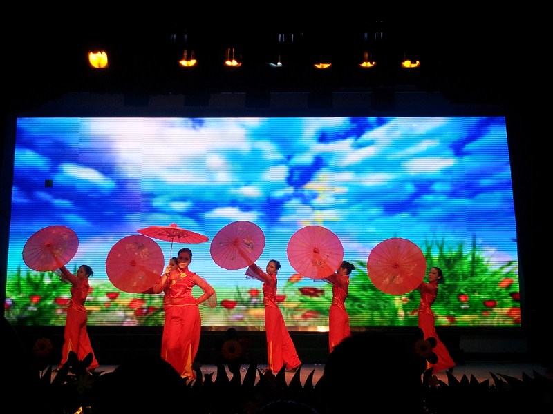 得不到看关公节，我就看晚会，啊呜呜845 / 作者:Them / 帖子ID:87596