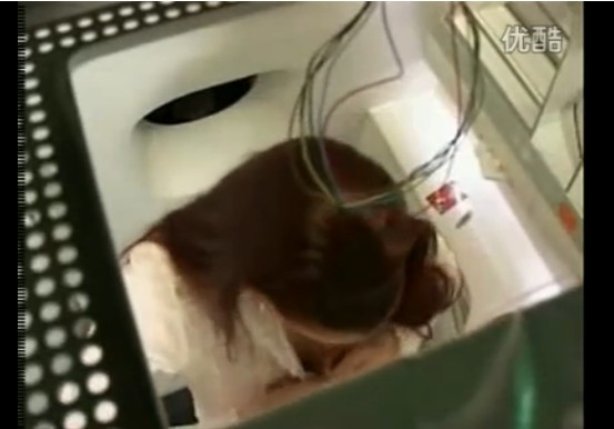 美女在飞机厕所里干嘛……？210 / 作者:火星娃崽 / 帖子ID:91530