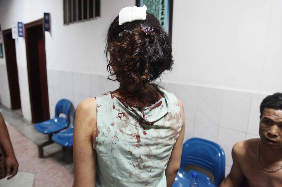 湖南城管疑打死卖瓜老农 警察维稳深夜抢尸634 / 作者:笑看$颩囩 / 帖子ID:93355