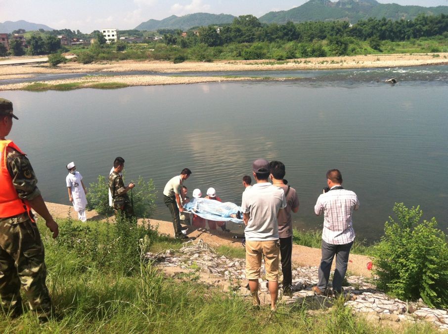 滨江苑发生溺水事件 尸体已经找到459 / 作者:键盘上的音符 / 帖子ID:93724